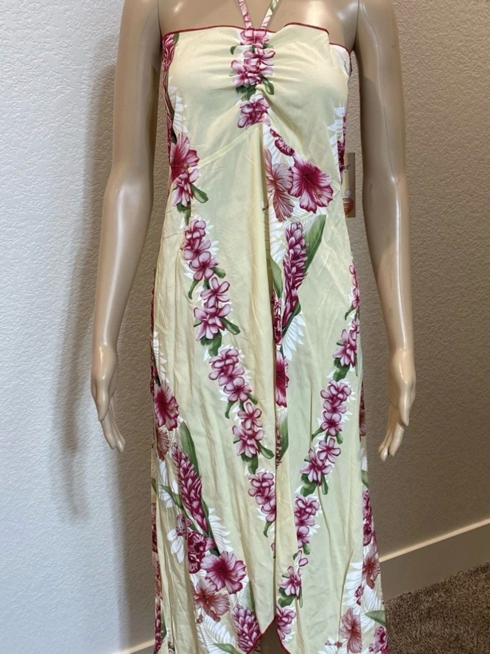Favant NWT Hawaii Yellow Floral Halter Maxi Dress Pink Blooms -  Juniors XL